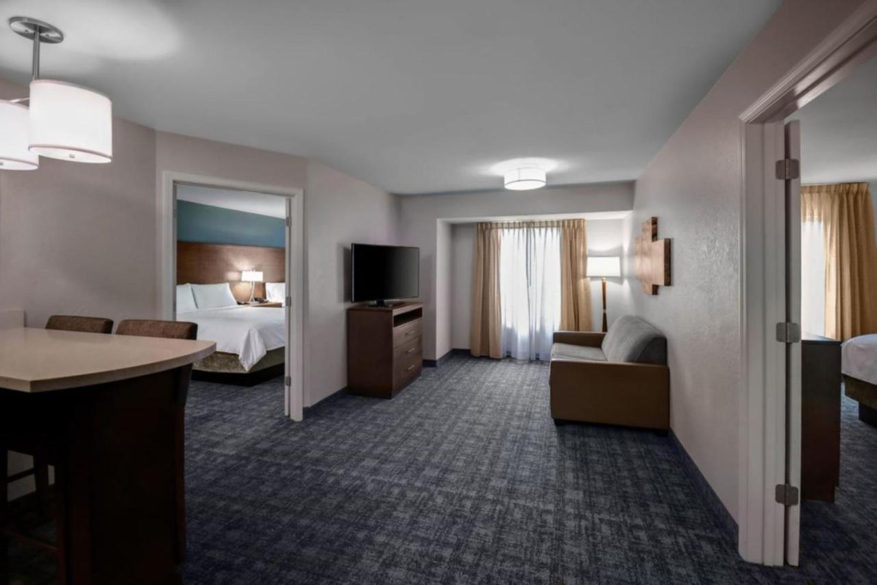 Staybridge Suites - Southgate - Detroit Area By Ihg Εξωτερικό φωτογραφία