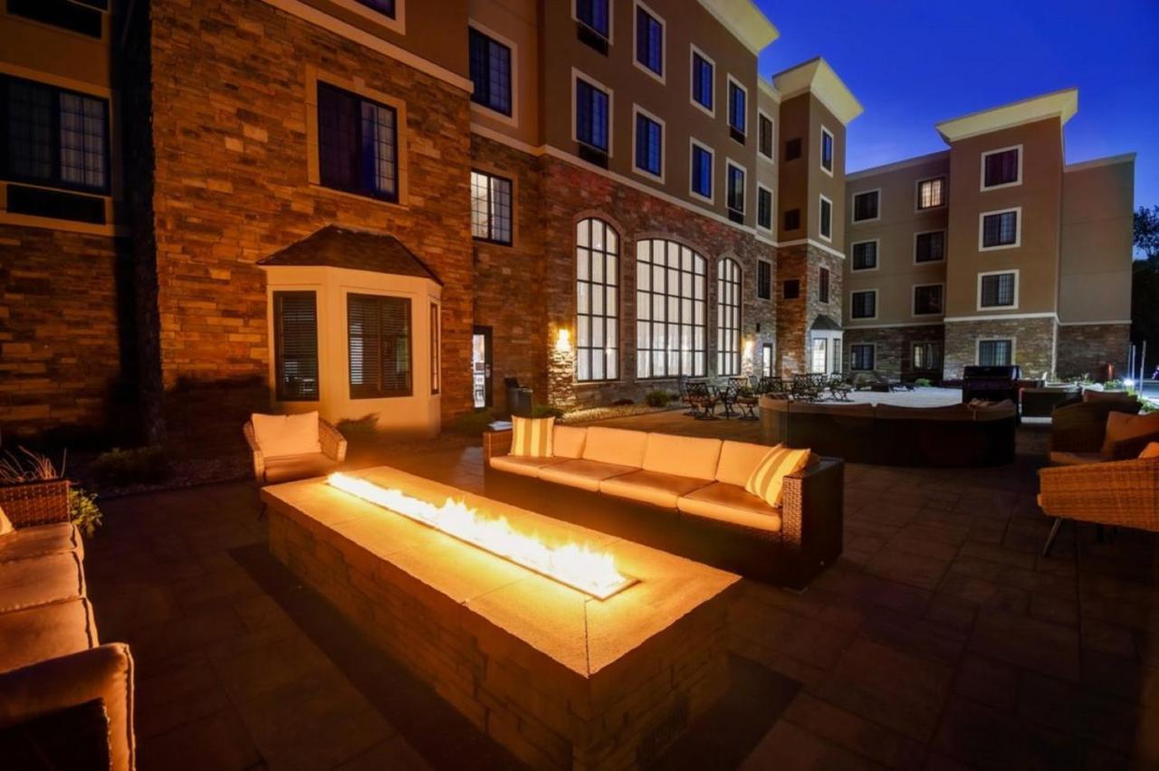 Staybridge Suites - Southgate - Detroit Area By Ihg Εξωτερικό φωτογραφία